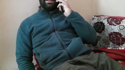 Bi BearXXX online show from December 4, 2025, 6:44 am