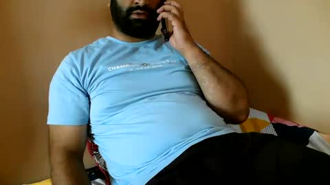 Snapshot of yxxtxxdentyk chatting on July 7, 2026, 5:21 am Bi BearXXX online show from July 7, 2026, 5:21 am