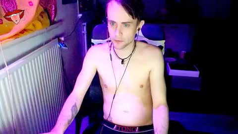 Snapshot of yyscript chatting on January 1, 2025, 3:02 am online show from January 1, 2025, 3:02 am