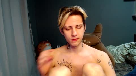 Snapshot of zaaaaaaaaaaaaaaaap chatting on December 15, 2024, 1:11 pm Toshka online show from December 15, 2024, 1:11 pm