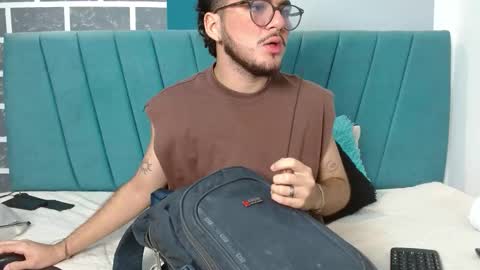 Zack  online show from December 20, 2025, 12:01 pm