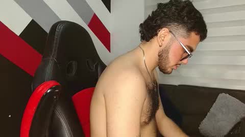 Zack  online show from December 23, 2025, 12:41 am