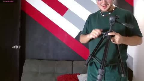 Zack  online show from May 26, 2026, 12:06 am