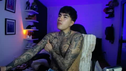 Snapshot of zac_muller1 chatting on April 21, 2026, 12:45 am zac_muller1 online show from April 21, 2026, 12:45 am