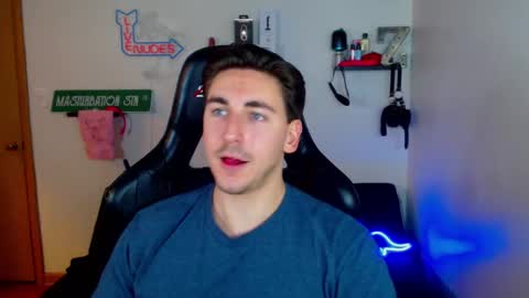 Snapshot of zach_rhyder chatting on January 9, 2025, 2:01 am Zach Rhyder online show from January 9, 2025, 2:01 am