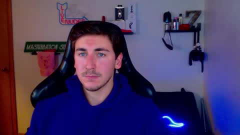 Snapshot of zach_rhyder chatting on February 25, 2025, 3:20 am Zach Rhyder online show from February 25, 2025, 3:20 am