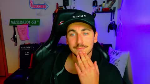 Snapshot of zach_rhyder chatting on October 20, 2025, 1:50 am Zach Rhyder online show from October 20, 2025, 1:50 am