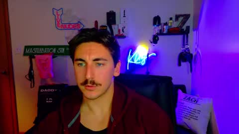 Zach Rhyder online show from November 7, 2025, 1:49 am