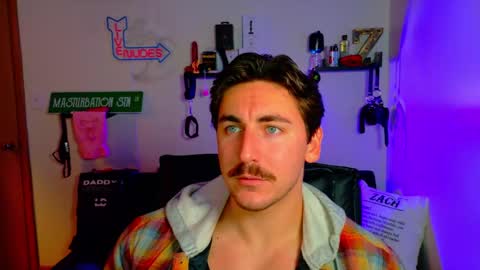 Zach Rhyder online show from November 11, 2025, 2:00 am