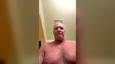 zacisonagain online show from June 17, 2026, 2:51 pm