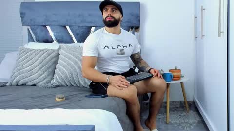 Snapshot of zack_froone chatting on October 30, 2025, 3:02 pm Richard online show from October 30, 2025, 3:02 pm