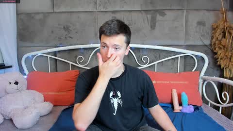 Zack online show from December 4, 2024, 10:24 am