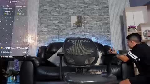 Snapshot of zack_joness10 chatting on June 14, 2026, 4:14 am zack_joness10 online show from June 14, 2026, 4:14 am