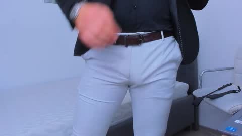 Zack online show from November 15, 2025, 11:43 pm