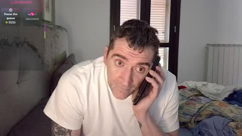 Snapshot of zackhot31 chatting on May 13, 2026, 11:40 am Ivan online show from May 13, 2026, 11:40 am
