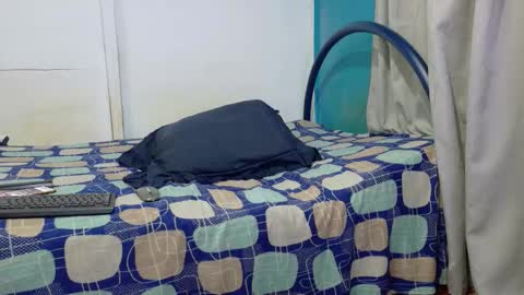 ZackMontiel07 online show from December 19, 2025, 9:38 am