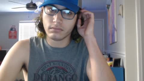 Snapshot of zacthefeetguy chatting on December 19, 2025, 4:25 pm ZactheFeetGuy online show from December 19, 2025, 4:25 pm