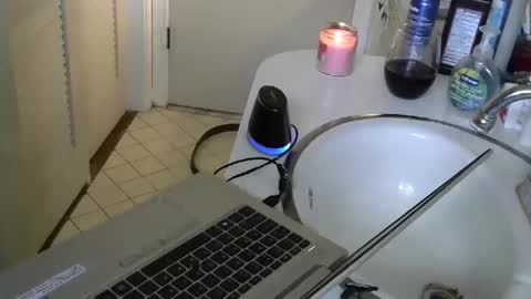 Snapshot of zaddykendoll chatting on February 9, 2026, 10:47 pm Aiden online show from February 9, 2026, 10:47 pm