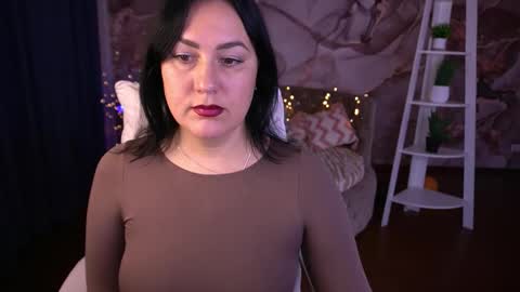 Snapshot of zafiramoonn chatting on November 6, 2025, 1:45 pm Zafiramoonn online show from November 6, 2025, 1:45 pm