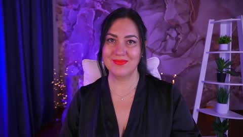 Snapshot of zafiramoonn chatting on November 10, 2025, 1:43 pm Zafiramoonn online show from November 10, 2025, 1:43 pm