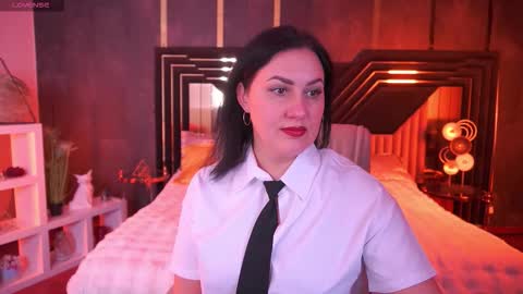 Snapshot of zafiramoonn chatting on December 15, 2025, 3:49 pm Zafiramoonn online show from December 15, 2025, 3:49 pm