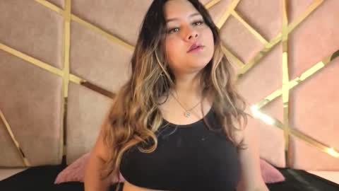 Claire  online show from December 2, 2025, 7:53 pm