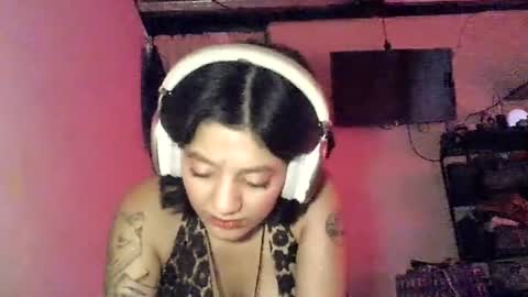 Snapshot of zafiro_rubi chatting on July 28, 2026, 3:21 pm Zafiro online show from July 28, 2026, 3:21 pm
