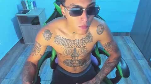 Snapshot of zafirocum chatting on December 16, 2025, 12:10 pm BiG Zafiro online show from December 16, 2025, 12:10 pm