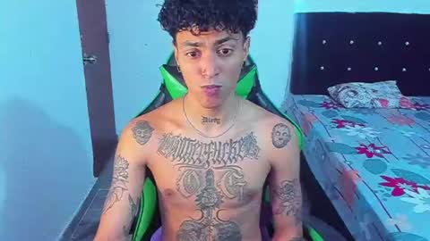 Snapshot of zafirocum chatting on June 27, 2026, 3:28 pm BiG Zafiro online show from June 27, 2026, 3:28 pm