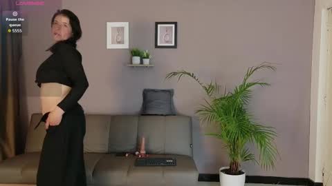 Snapshot of zahramilf chatting on January 13, 2026, 8:25 pm zahramilf online show from January 13, 2026, 8:25 pm