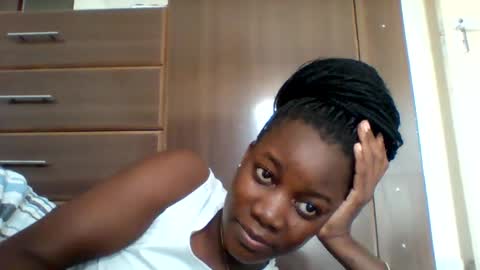 zainxxxx online show from April 1, 2026, 1:41 pm