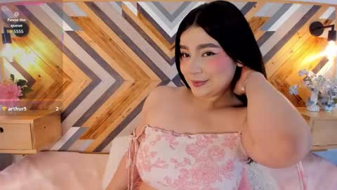 Snapshot of zairavancleef chatting on December 15, 2025, 8:13 pm Zaira online show from December 15, 2025, 8:13 pm