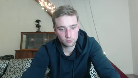 Snapshot of zakonezach chatting on December 20, 2024, 8:55 pm zakonezach online show from December 20, 2024, 8:55 pm