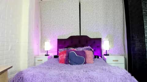 Zamara Kleii online show from November 5, 2025, 3:17 am