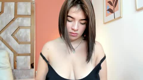 zamira_taylor online show from May 24, 2026, 9:09 pm