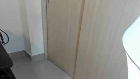 Snapshot of zammcito_ chatting on December 7, 2024, 5:37 am zamm online show from December 7, 2024, 5:37 am