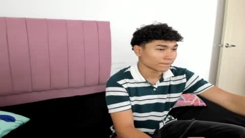 Snapshot of zammcito_ chatting on December 22, 2024, 6:59 pm zamm online show from December 22, 2024, 6:59 pm