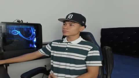 Snapshot of zammcito_ chatting on January 16, 2025, 1:06 am zamm online show from January 16, 2025, 1:06 am