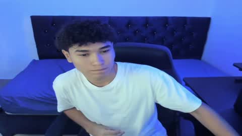 Snapshot of zammcito_ chatting on January 23, 2025, 9:39 am zamm online show from January 23, 2025, 9:39 am