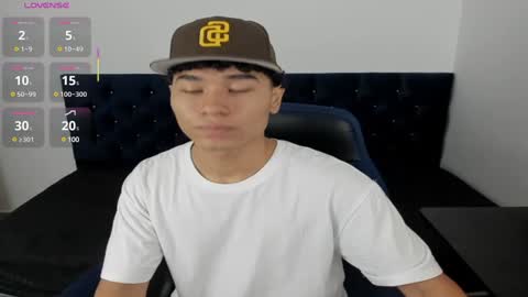 Snapshot of zammcito_ chatting on February 2, 2025, 2:06 am zamm online show from February 2, 2025, 2:06 am