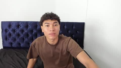 Snapshot of zammcito_ chatting on February 15, 2025, 1:53 am zamm online show from February 15, 2025, 1:53 am