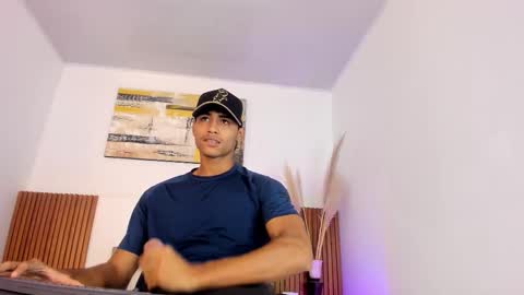 Zander online show from March 4, 2026, 1:17 pm