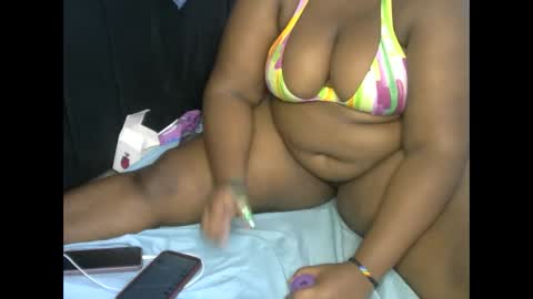 zandile22 online show from December 3, 2025, 9:29 am