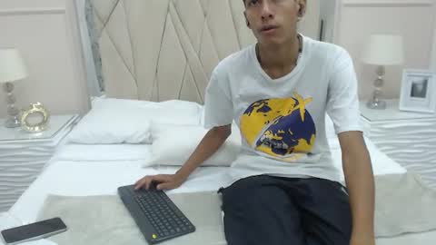 Snapshot of zane_belville chatting on July 12, 2026, 11:12 am Zane Belville online show from July 12, 2026, 11:12 am