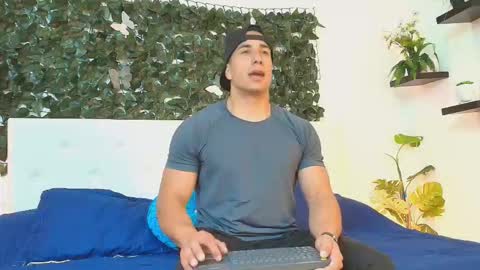 zanemaverick online show from October 13, 2025, 12:05 pm