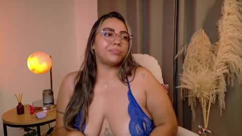 Zara Nova online show from May 16, 2026, 12:07 am