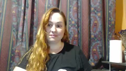 Snapshot of zara_red chatting on March 3, 2026, 3:29 pm Kate. if im not here im here foxy red333 online show from March 3, 2026, 3:29 pm