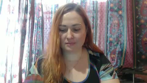 Snapshot of zara_red chatting on March 11, 2026, 9:48 am Kate. if im not here im here foxy red333 online show from March 11, 2026, 9:48 am