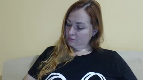 Snapshot of zara_red chatting on April 13, 2026, 1:05 pm Kate. if im not here im here foxy red333 online show from April 13, 2026, 1:05 pm