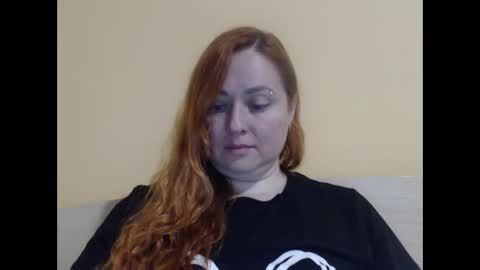 Snapshot of zara_red chatting on April 22, 2026, 9:55 am Kate. if im not here im here foxy red333 online show from April 22, 2026, 9:55 am